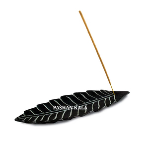 Magnifique porte-encens en pierre savonneuse polie, forme ronde, avec motifs de feuilles brillantes, surface lisse et brillante, pour objet de culte. - Product Image 2