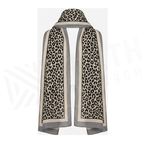 Pañuelo de Seda Cuadrado para Mujer NORTH APPROACH, Estampado Floral, Elegante Accesorio de Moda Multifuncional para Todas las Temporadas - Product Image 2