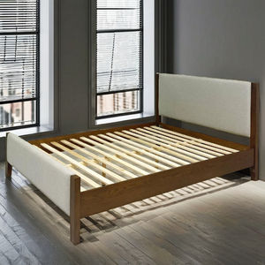 เตียงไม้สไตล์มินิมอลพร้อมผ้าหุ้มหัวเตียงขนาดควีนไซส์ผู้ผลิตในเวียดนาม - Product Image 1