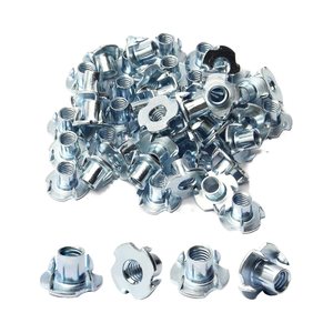 Tuercas en T de acero al carbono galvanizado de zinc pulido con tuercas ciegas en T de 4 puntas, fijación para muebles de gabinetes de escalada en roca de madera - Product Image 2