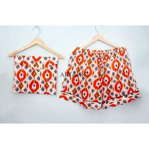 ชุดนอนกางเกงขาสั้นลายพิมพ์สกรีน ArtandArt ผ้าฝ้ายแท้ 100% ดีไซน์หรูหราคลาสสิกสำหรับวันหยุดฤดูร้อน มีกระเป๋า เนื้อผ้านุ่ม ระบายอากาศได้ดี - Product Image 3