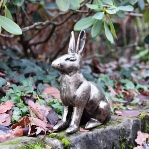 Sculpture de lapin moderne en aluminium, décoration de jardin extérieure, statue de lapin en bronze coulé, décoration de Pâques à vendre - Product Image 4