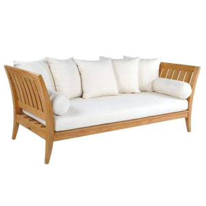 Lit de repos en teck (Bale-Bale) avec dossier à lattes et coussins blancs pour le salon (y compris les oreillers) - Product Image 1
