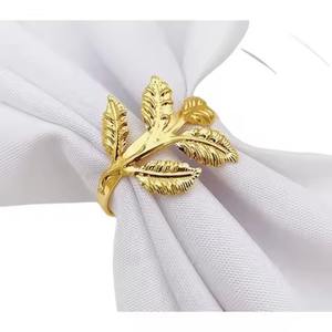 Anneau de serviette en métal moderne pour la décoration de table, les mariages, les fêtes et la restauration - Product Image 1