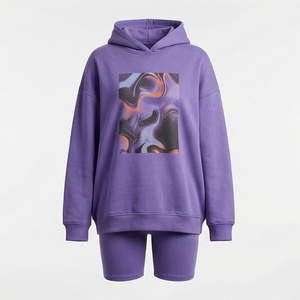 Conjunto de Sudadera de 2 Piezas para Mujer con Estampado Abstracto, Corte Holgado, Estilo Casual, Pantalones Cortos por Encima de la Rodilla, Material de Felpa, Diseño Digital - Product Image 1