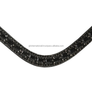 Chaîne personnalisée à trois rangées de cristaux noirs diamante bling bande décorative de front de cheval en cuir de forme incurvée profonde en plein épi - Product Image 5