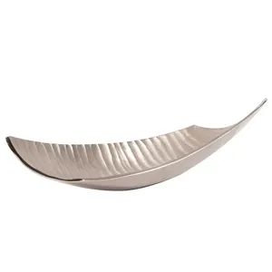 Plateau décoratif en métal fait main pour centre de table et présentoir d'accessoires de maison – Nouveau design - Product Image 3