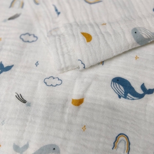 Tissu en mousseline double couche froissé en coton de bambou de qualité supérieure, imprimé de motifs de dessins animés mignons, toucher doux, pour vêtements et literie pour bébés - Product Image 4