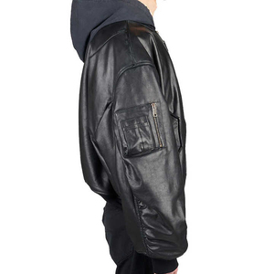 Chaqueta Bomber Extra Grande con Capucha, Bolsillos con Parches de Cuero y Logotipo Personalizado, con Característica Ignífuga, Unisex - Product Image 2