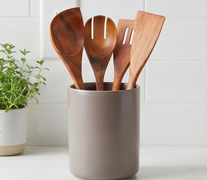 Ensemble d'ustensiles de cuisine en bois massif avec poignées en bois naturel, motif brun et vert, pour cuisiner et servir - Product Image 4