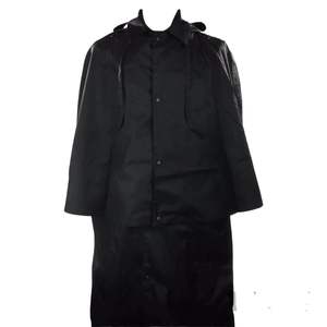 Capa impermeable Bandspec Inverness, una ropa de lluvia de calidad profesional diseñada específicamente para piperos y bateristas. - Product Image 5