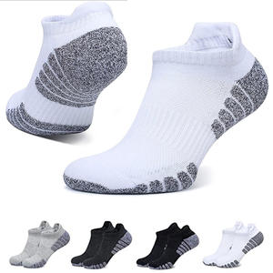 Chaussettes décontractées pour hommes, 100 % coton, antibactériennes, sans ressorts, avec logo personnalisé, style estival quotidien, haute qualité 2026 - Product Image 4