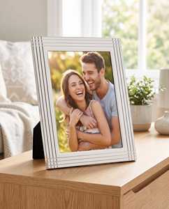 Cadre photo en bois artisanal écologique haut de gamme, support de table personnalisé pour photos de famille dans le salon, la chambre ou le bureau - Product Image 4