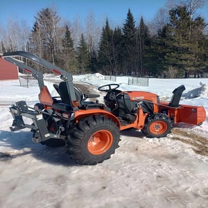 รถแทรกเตอร์ Kubota B2601 มือสอง ขายส่ง พร้อมเครื่องยนต์ 60 แรงม้า มอเตอร์ 40 แรงม้า เกียร์ 10 แรงม้า รถแทรกเตอร์ล้อยางสำหรับงานเกษตรที่เชื่อถือได้ เหมาะสำหรับฟาร์ม - Product Image 1