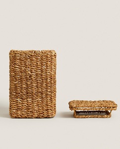 Cesta cuadrada de junco marino con tapa abatible, cesta de almacenamiento hecha a mano, venta al por mayor, ecológica, hecha en Vietnam - Product Image 2
