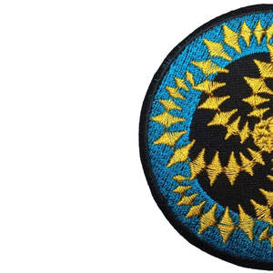 Parches bordados hechos a mano de alta calidad y personalizados para ropa, uniformes, chaquetas, sombreros y bolsos. - Product Image 2