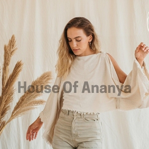 Top corto tipo poncho de algodón crudo blanco, estilo bohemio, estilo Ibiza, túnica para festivales, con aberturas laterales, top de algodón extragrande, top bohemio de corte holgado, ropa de verano. - Product Image 3