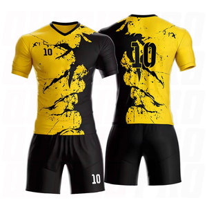 ชุดฟุตบอลแบบกำหนดเอง เสื้อฟุตบอลแบบซับลิเมชั่น ชุดทีมฟุตบอล แห้งเร็ว ชุดฟุตบอลมืออาชีพ ชุดทีมแบบสั่งทำพิเศษ - Product Image 1