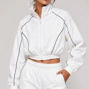 Conjunto Deportivo de 2 Piezas para Mujer, Color Blanco, Top con Cremallera de Manga Larga, Pantalones Cortos por Encima de la Rodilla, Tejido de Poliéster Transpirable, Ropa Casual de Primavera/Verano - Product Image 4