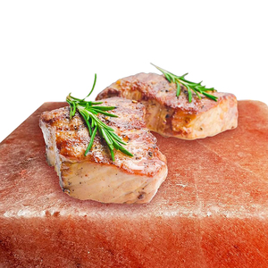Plaques de cuisson en sel de l'Himalaya naturel raffiné, forme naturelle, écologiques, sculptées, pour barbecue, avec support et plateau, service OEM, vente en gros - Product Image 3