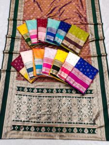 Sari Tradicional Indio de Seda Banarasi con Trabajo de Tejido Zari para Bodas y Eventos Festivos, Atuendo para Mujer - Product Image 6