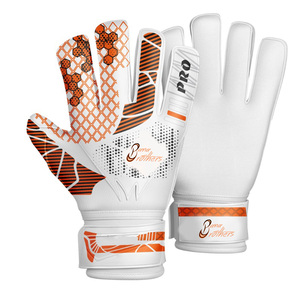 Gants de gardien de but de qualité supérieure, paume en latex haute adhérence, matière extensible imperméable, protection UV, et logo personnalisé - Product Image 6