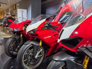 Nouvelles ventes, Ducati Multistrada V4 Rally Sport originale, moto - Product Image 1