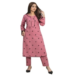 Hermosa y Elegante ropa informal de algodón de 2 piezas para damas Hermosa colección de bordado de Tawakkal Volume BASICS para adultos - Product Image 1