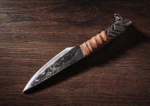 Hand Forged Boar's Head Viking Knife Leather Sheath Straight Edge Carbon <b>Steel</b> DIY OEM/ODM for Outdoor Use Raven Norse Knife - Product Image 4