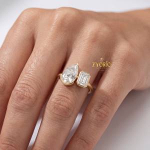 Exquisito Anillo de Compromiso para Mujer con Diamante Esmeralda Corte Pera, Engastado en Bisel, Diamante Cultivado en Laboratorio, Oro de 14K, Inspirado en la Naturaleza, para Boda o Fiesta - Product Image 3