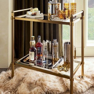 Chariot de bar en laiton avec 2 étagères et 4 roulettes pivotantes, chariot de bar contemporain pour servir les boissons - Product Image 3