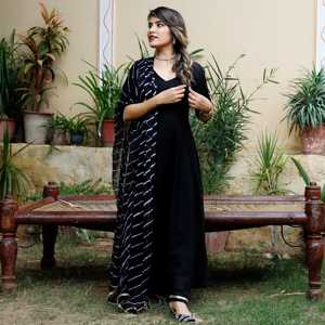 Magnifique ensemble de costume en rayonne et mousseline de soie noir pour femme, taille XS, élégant, ethnique, pour soirée, kurta dupatta - Product Image 1