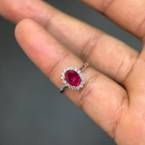 Bague Halo en Or 14K avec Diamant de Laboratoire Taille Ovale et Pierre Précieuse Rubis pour Femme, Bijoux Fins, Bagues de Doigt - Product Image 4