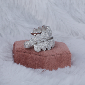 Grillz de Diamantes de Lujo para Dientes, Cubiertas Dentales Personalizadas, Joyería de Moda Hip Hop con Acabado Brillante para Hombres y Mujeres - Product Image 5