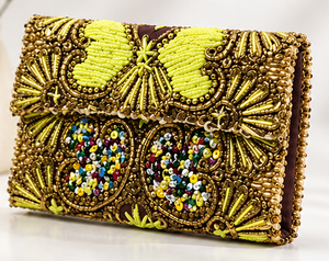 Pochette artisanale en perles dorées |   Sac à main de soirée orné |   Sac à main pour fêtes et mariages, élégant et fait main, sac statement - Product Image 3