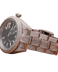 Montre Ronde en Moissanite Diamantée, Entièrement Sertie, Magnifique, Classique, avec Date, Cadran Noir, Chiffres Romains, Bracelet en Acier Inoxydable de 22 mm en Or Blanc - Product Image 3