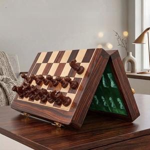 Tablero de Ajedrez Rectangular Rústico y Ecológico de ILAHI, Hecho a Mano con Madera Pura al 100%, Estilo Animal/Amor, Tamaño Personalizado - Product Image 2