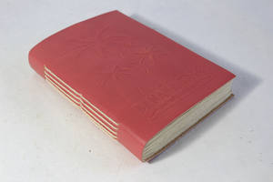 Cuaderno de cuero de cabra suave color rosa con diseño de plátano grabado en la cubierta frontal, hermoso diario encuadernado en cuero. - Product Image 2