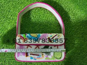New Fashion Ladies Trending Handmade Beaded Embroidery <b>Purse</b> Shape Cotton Fabric Animal Theme Beaded Design <b>Pink</b> Shoulder Bag - Product Image 3