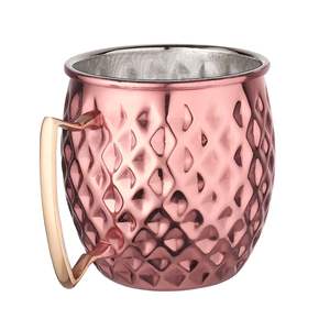 Mug Moscow Mule en cuivre martelé avec anse en laiton doré - Tasse à bière plaquée argent de 16 oz, chopes métalliques pour cocktails réfrigérés et articles de bar - Product Image 3