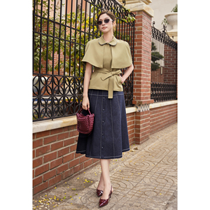 Blusa Elegante Color Caqui con Cuello Peter Pan y Cinturón de Tela a Juego para Mujer, Estilo Casual de Oficina para Otoño e Invierno, DARCY - Product Image 6