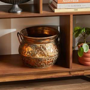 Jardinière décorative en métal pour aménagement paysager intérieur et extérieur avec finition cuivre premium et bords lisses - Product Image 1