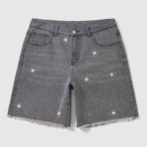 Shorts en jean vintage personnalisés pour homme – Été, décontracté, taille mi-haute, respirant, séchage rapide, 100 % coton, bords bruts, fermeture éclair et décoration strass - Product Image 1