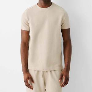 Ensemble d'été pour homme, chemise à manches courtes boutonnée moderne et short doux en coton respirant, tenue décontractée pour les vacances et la plage. - Product Image 6