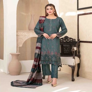 Vestidos de lujo: trajes pakistaníes de 3 piezas con bordado para mujer de Tawakkal Vol ESITA Trajes pakistaníes para mujer Salwar Kameez - Product Image 3