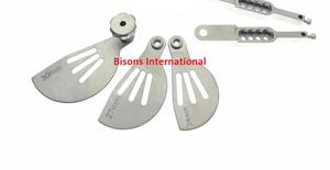 BISONS Wholesale TPLO Jig and Saw Guides Set with Small & Large Guides – Instruments chirurgicaux orthopédiques vétérinaires - Product Image 4