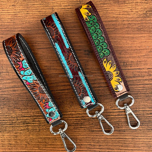 Mayorista Promoción Mano Tooled Leather Wristlet Llavero Western Floral Cuero Genuino Mujeres Muñequera Car Key Holder - Product Image 3