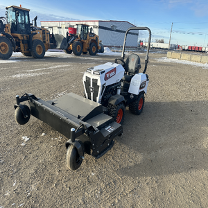 Potente Tractor Utilitario Bobcat AT450 que Ofrece un Rendimiento Eficiente, una Fuerte Tracción y una Fácil Operación - Product Image 6