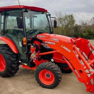 Tracteur utilitaire compact Kubota L3560 d'occasion de 2023 avec chargeur frontal LA805, 37 CV, prix bas - Product Image 1