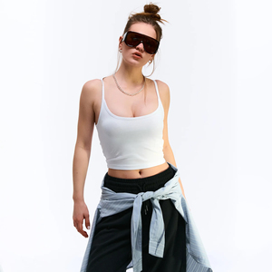 เสื้อกล้ามคอกว้างผู้หญิง ผ้าฝ้ายผสมสแปนเด็กซ์ ทรงเข้ารูป สไตล์ครอป แคมิโซล สตรีทแวร์ Y2K เสื้อผ้าลำลอง สกรีนโลโก้ได้ ใส่สบายสำหรับฤดูร้อน - Product Image 1